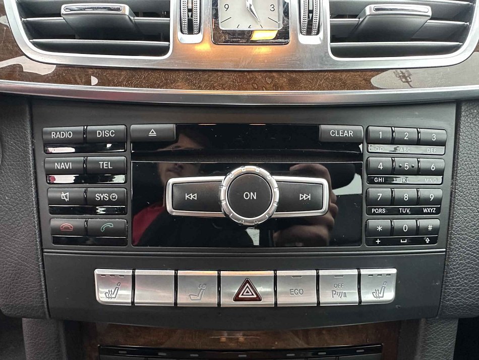 Mercedes-Benz Třída E 2.2CDi 