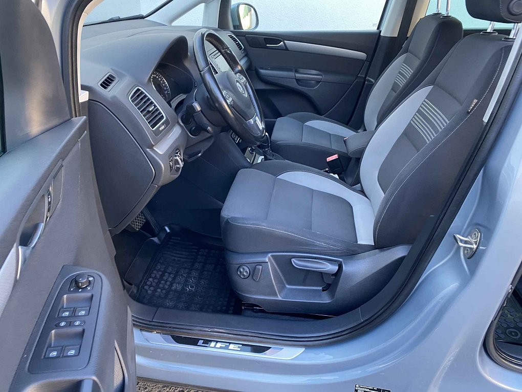Volkswagen Sharan 2.0 TDi Life