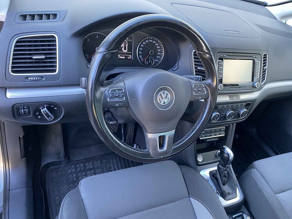 Volkswagen Sharan 2.0 TDi Life