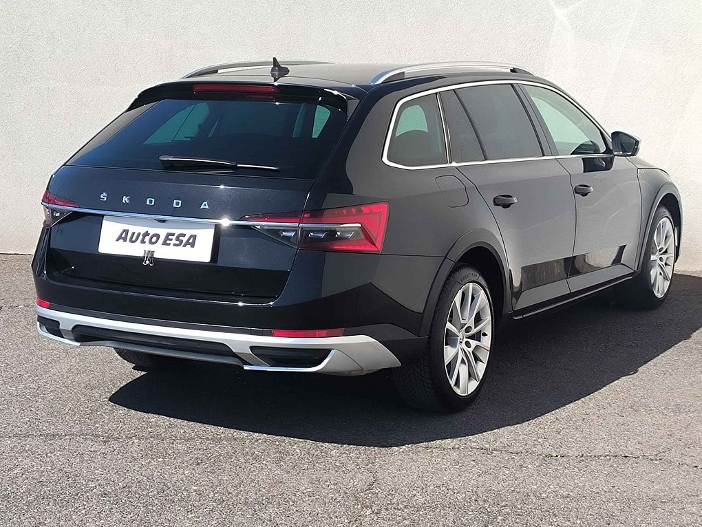 Škoda Superb III 2.0 TSi Scout 4x4