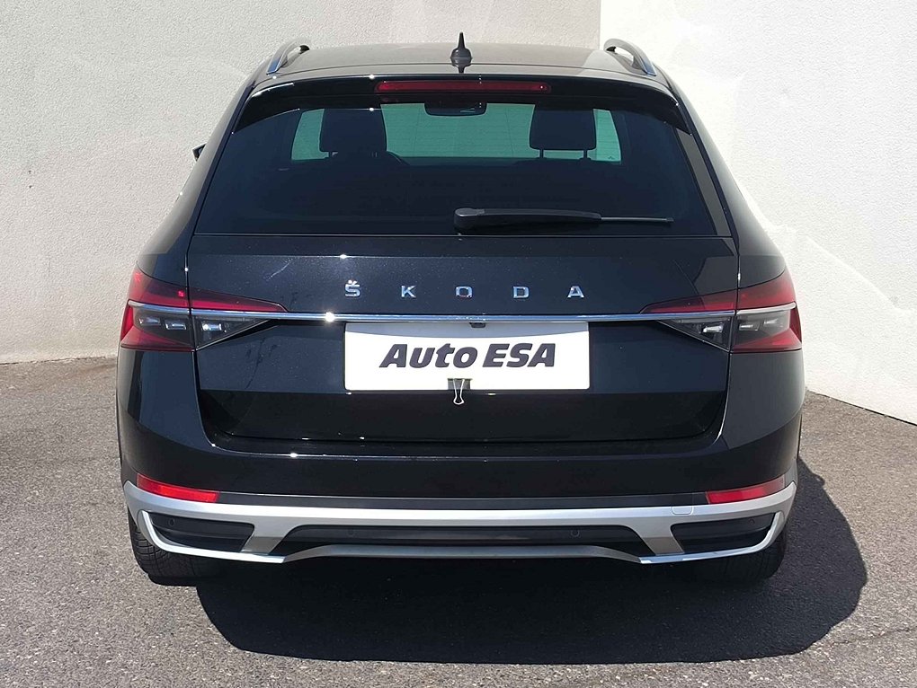 Škoda Superb III 2.0 TSi Scout 4x4