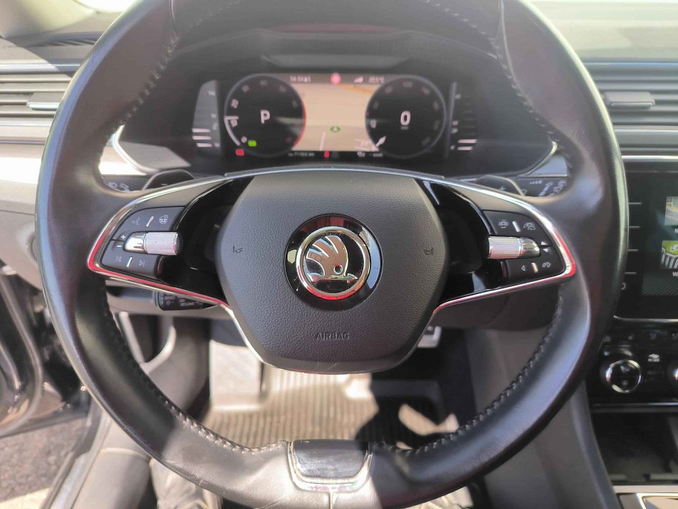 Škoda Superb III 2.0 TSi Scout 4x4