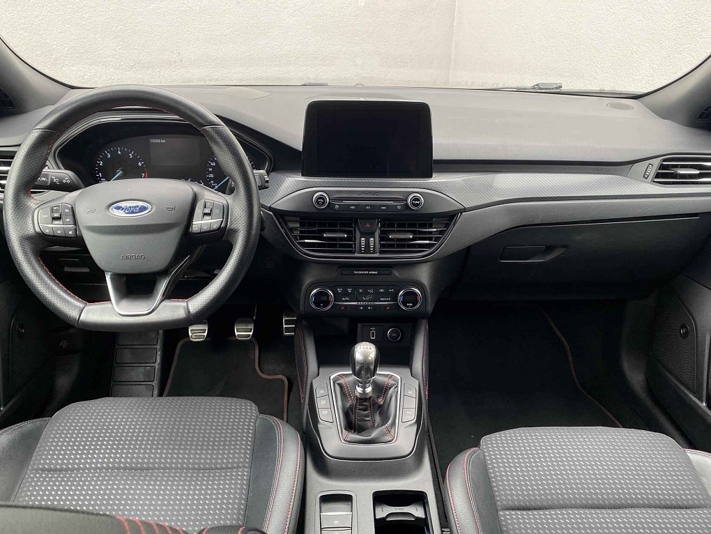 Ford Focus 1.0 EB ST-Line