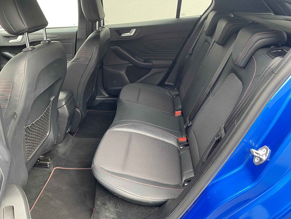 Ford Focus 1.0 EB ST-Line