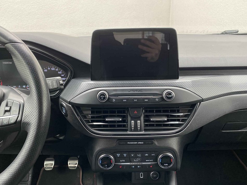 Ford Focus 1.0 EB ST-Line