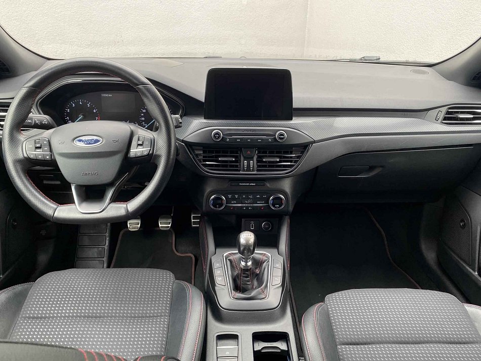 Ford Focus 1.0 EB ST-Line