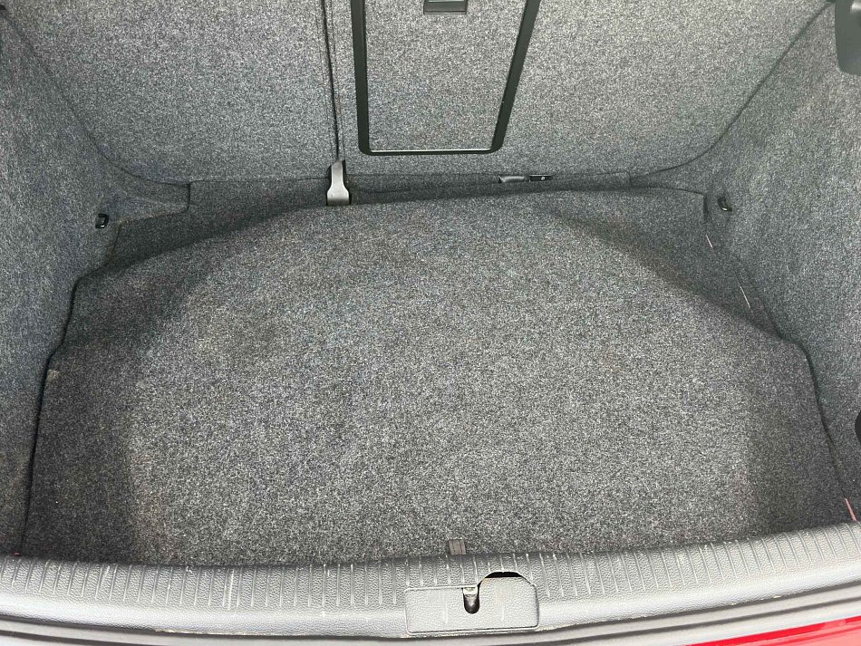 Volkswagen Golf 1.4 TSi 