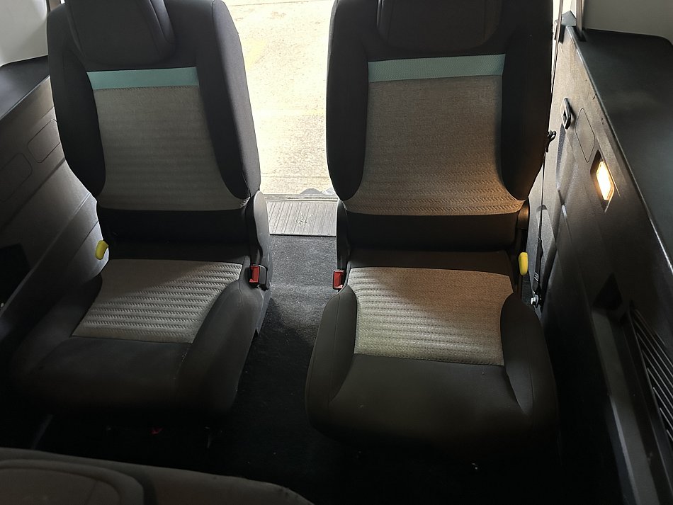 Citroën Berlingo 1.5HDi Shine MAXi XL 7míst