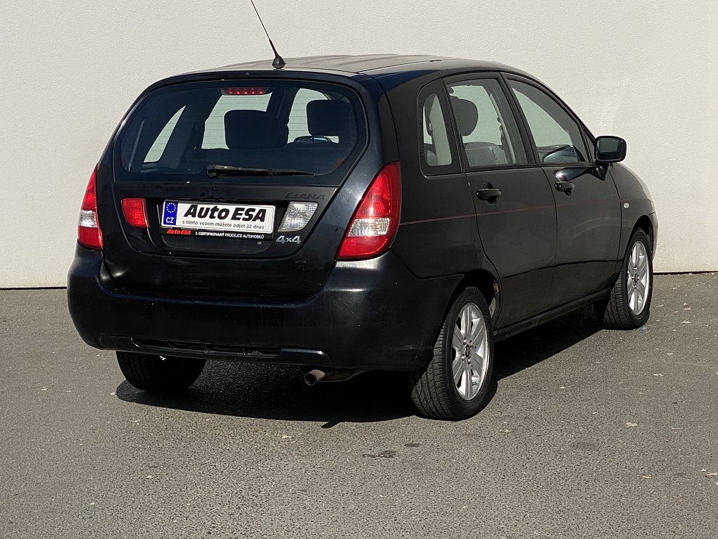 Suzuki Liana 1.6i  4x4