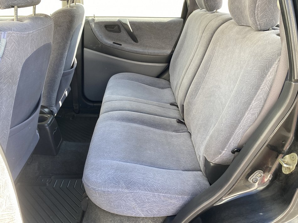 Suzuki Liana 1.6i  4x4