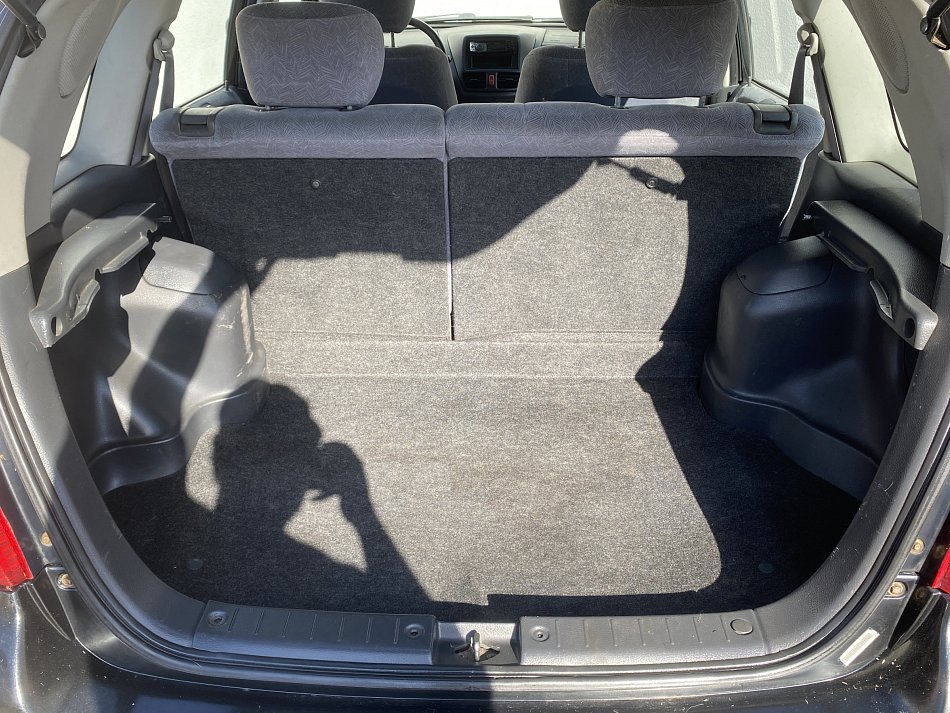 Suzuki Liana 1.6i  4x4