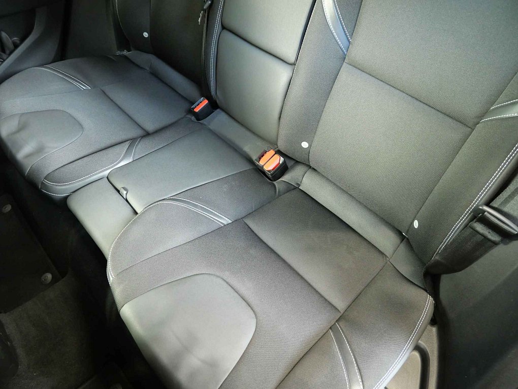 Volvo V40 2.0D 