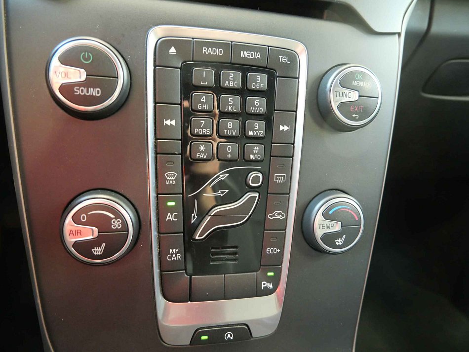 Volvo V40 2.0D 