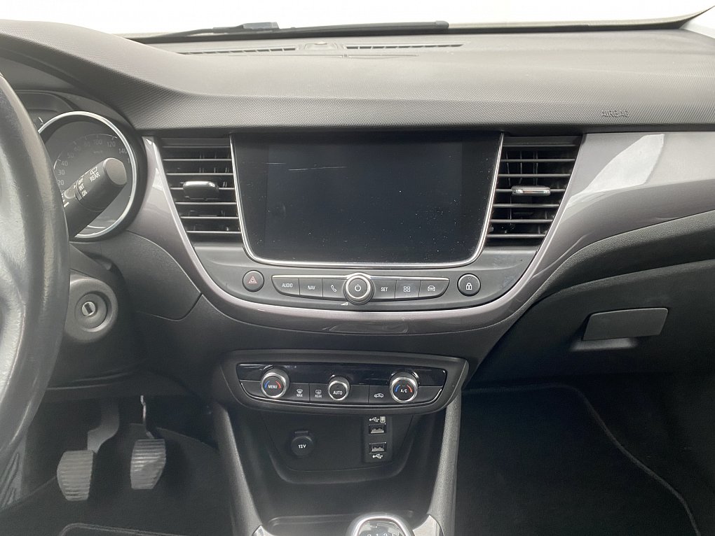 Opel Crossland X 1.2 T Innovation