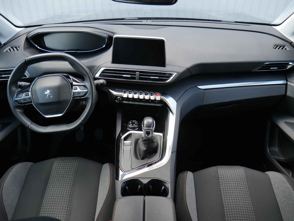 Peugeot 3008 1.2 PT Active