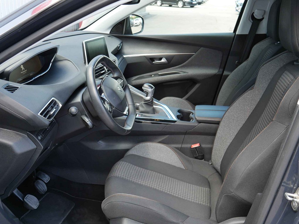 Peugeot 3008 1.2 PT Active