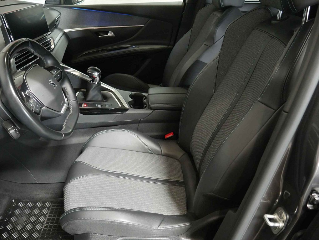 Peugeot 5008 1.2 PT Allure