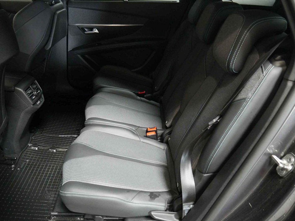 Peugeot 5008 1.2 PT Allure