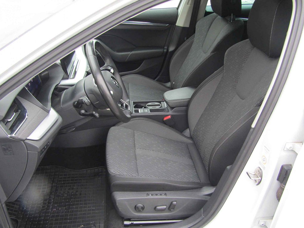 Škoda Octavia IV 2.0TDi Style