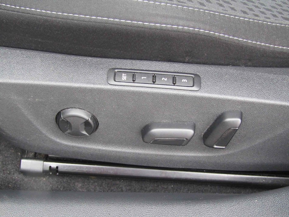 Škoda Octavia IV 2.0TDi Style