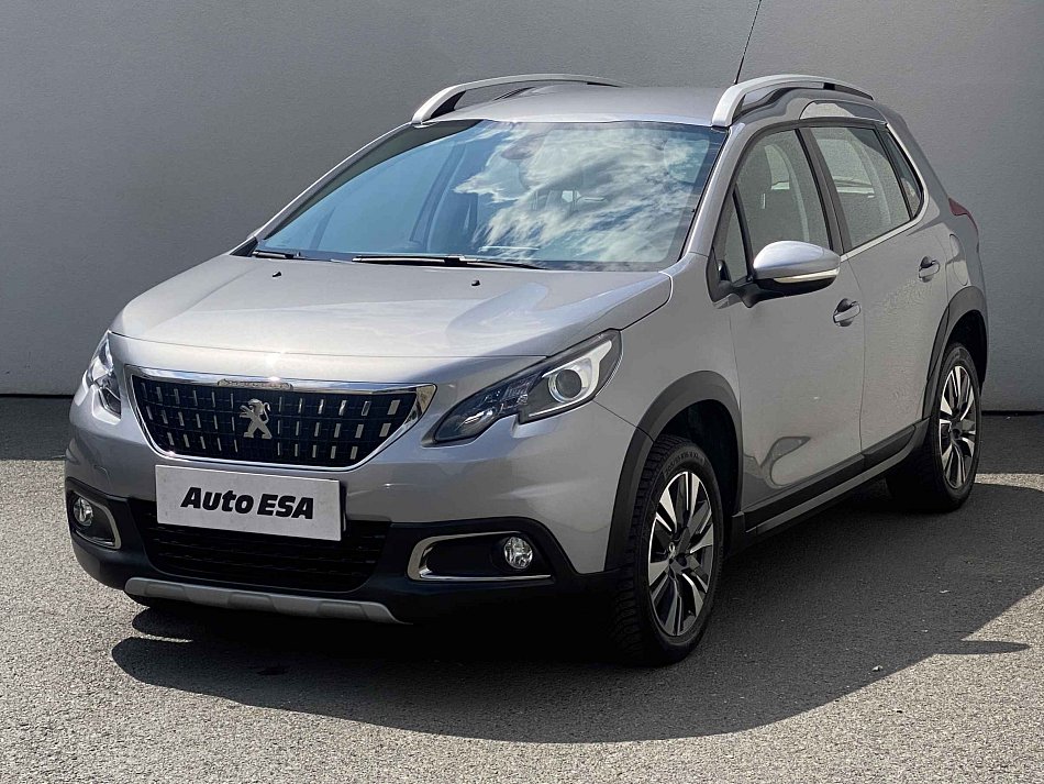 Peugeot 2008 1.2 PT 
