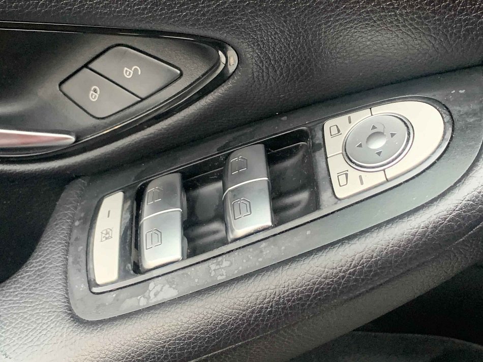 Mercedes-Benz Třída C 2.2 CDi  C 220d