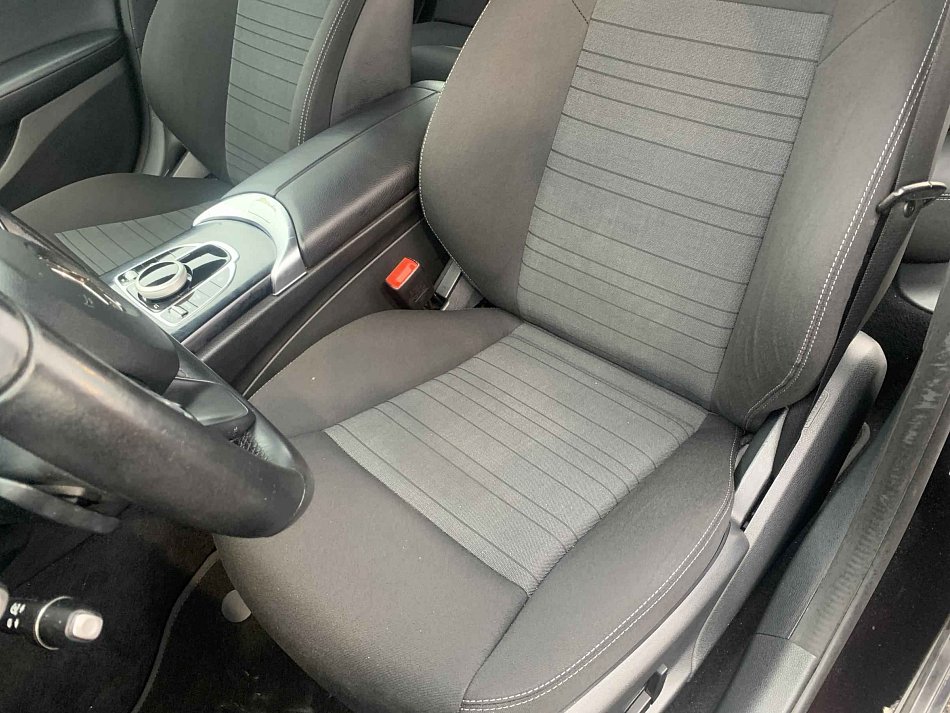 Mercedes-Benz Třída C 2.2 CDi  C 220d