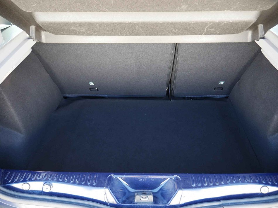 Dacia Sandero 1.2i 