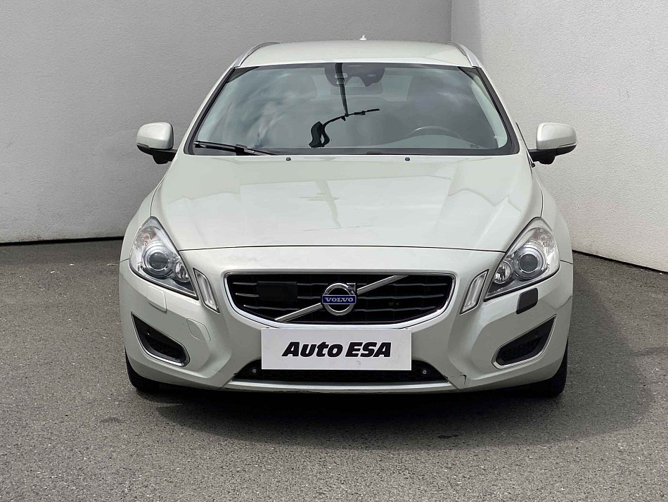 Volvo V60 2.4 D5  4x4