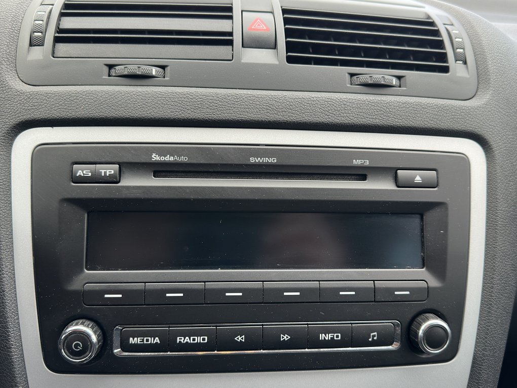 Škoda Octavia II 1.6 TDi Ambition