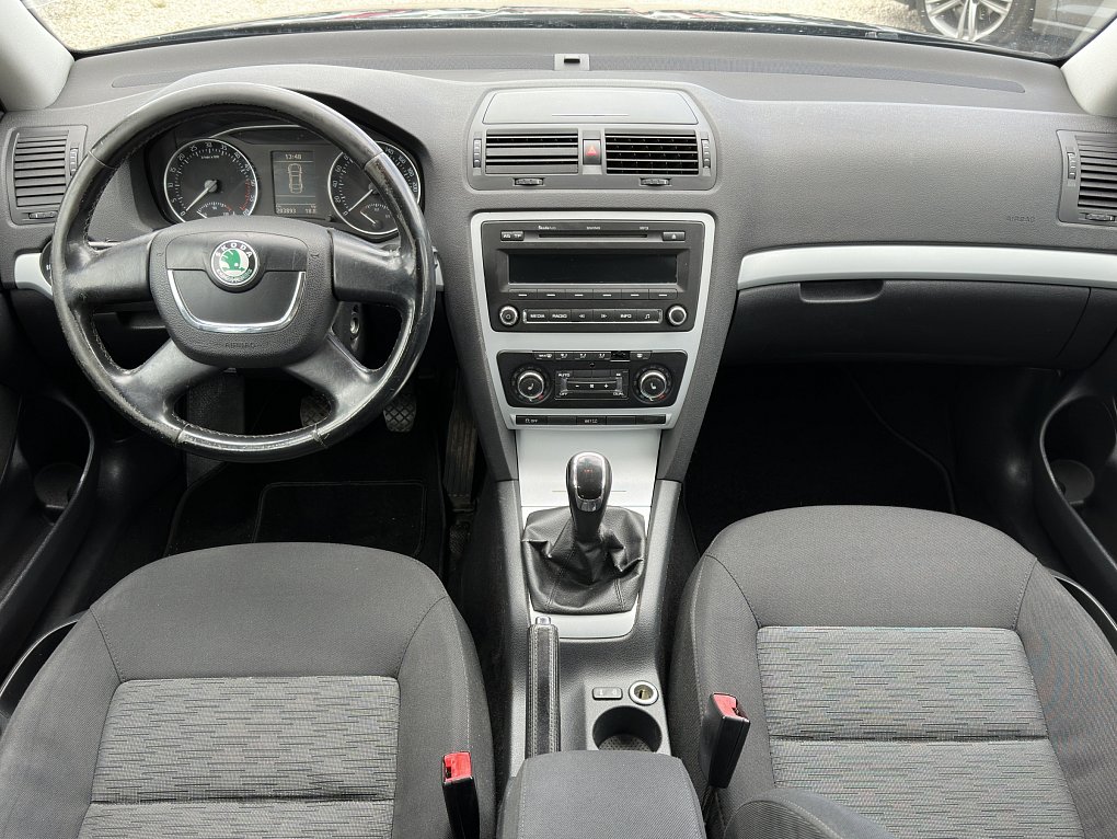 Škoda Octavia II 1.6 TDi Ambition