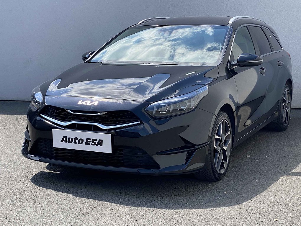 Kia Ceed 1.5 T-GDi TOP SW