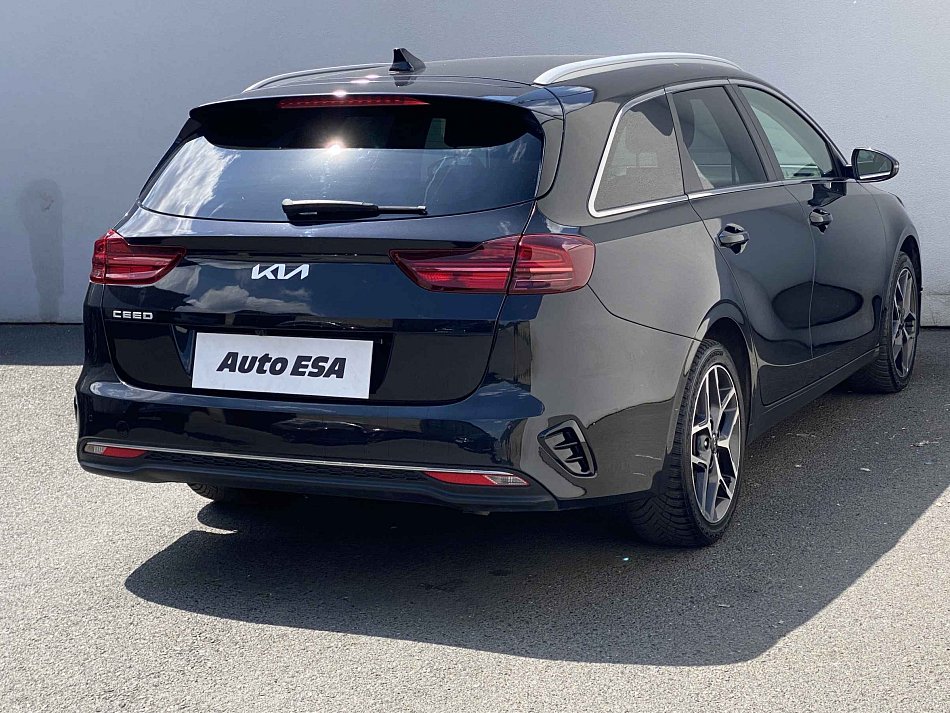Kia Ceed 1.5 T-GDi TOP SW