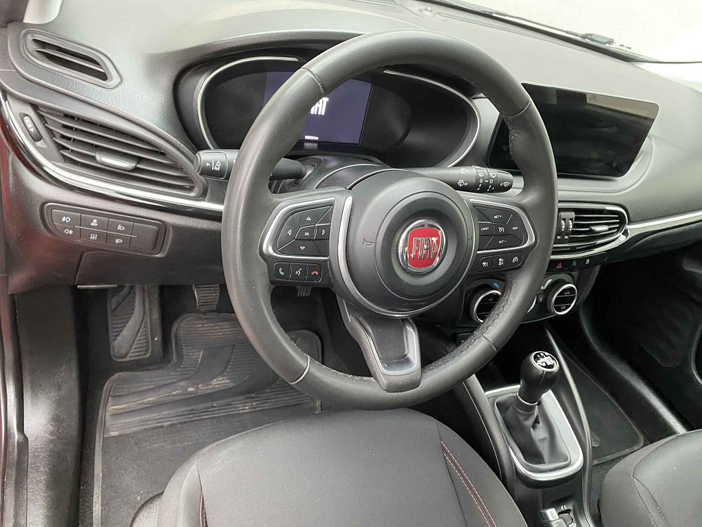 Fiat Tipo 1.0FireFly Cross RED