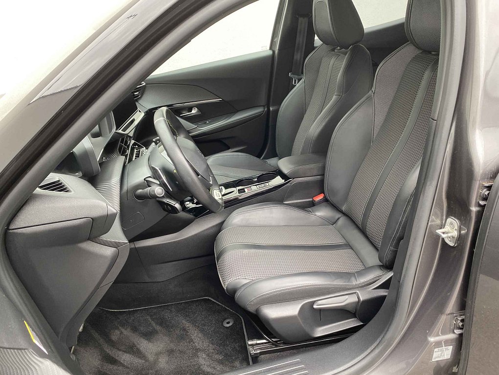 Peugeot 2008 1.2 PT GT