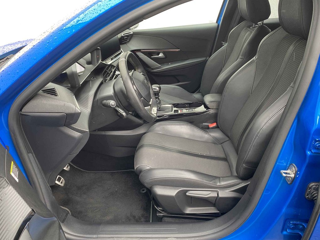 Peugeot 208 1.2 PT GT Line