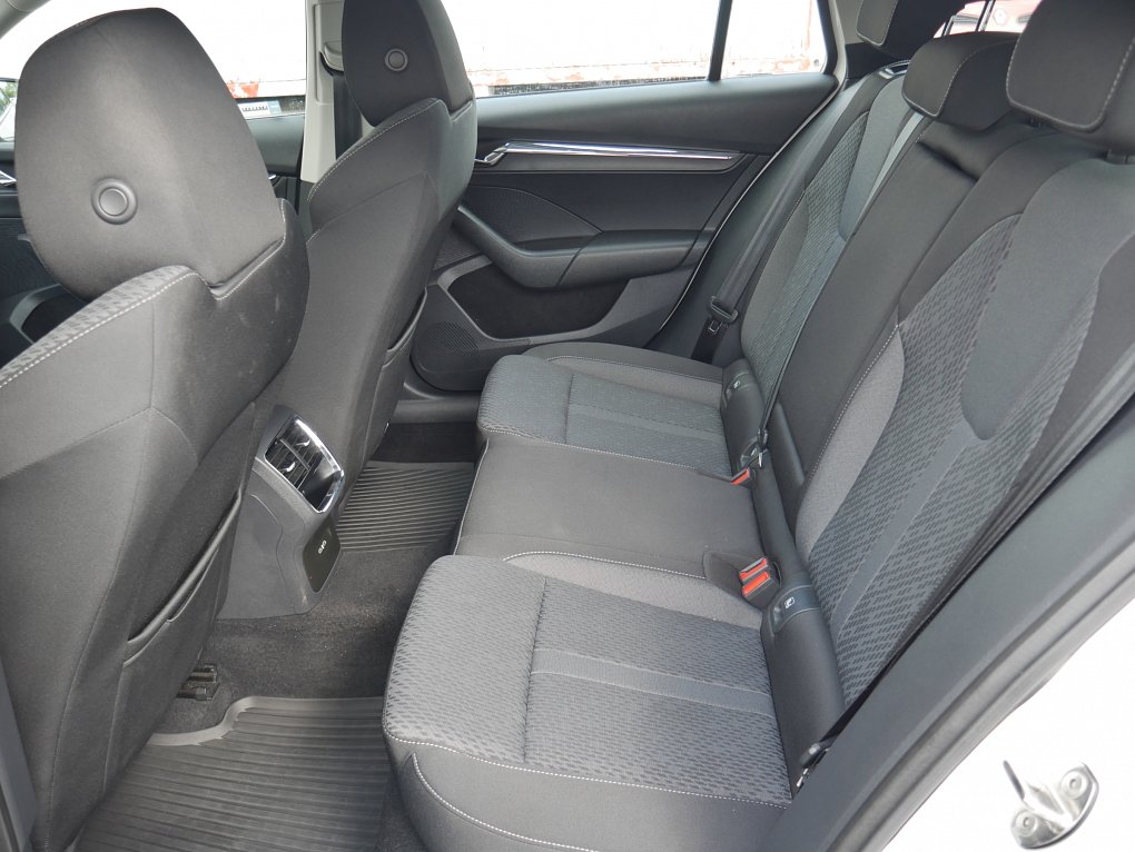 Škoda Octavia IV 2.0 TDi Style