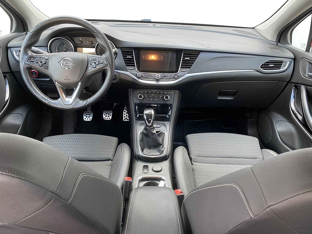 Opel Astra 1.4 T 