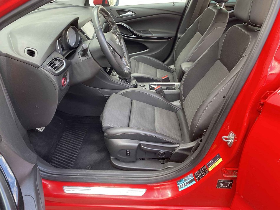 Opel Astra 1.4 T 