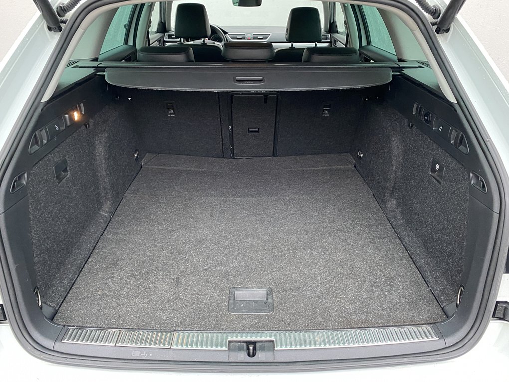 Škoda Superb III 2.0TDi Style