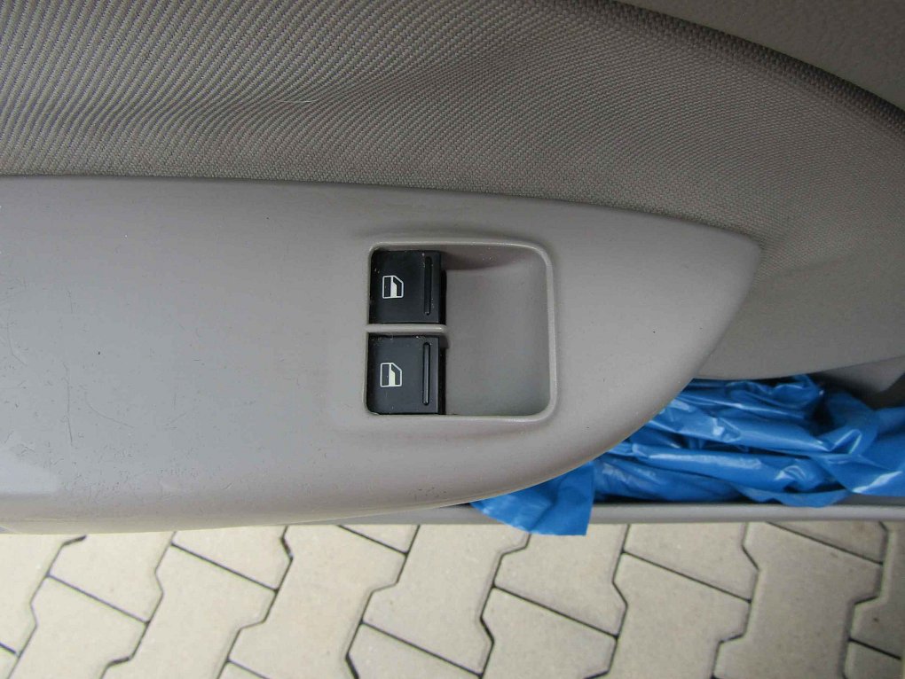 Škoda Octavia II 2.0 FSI 