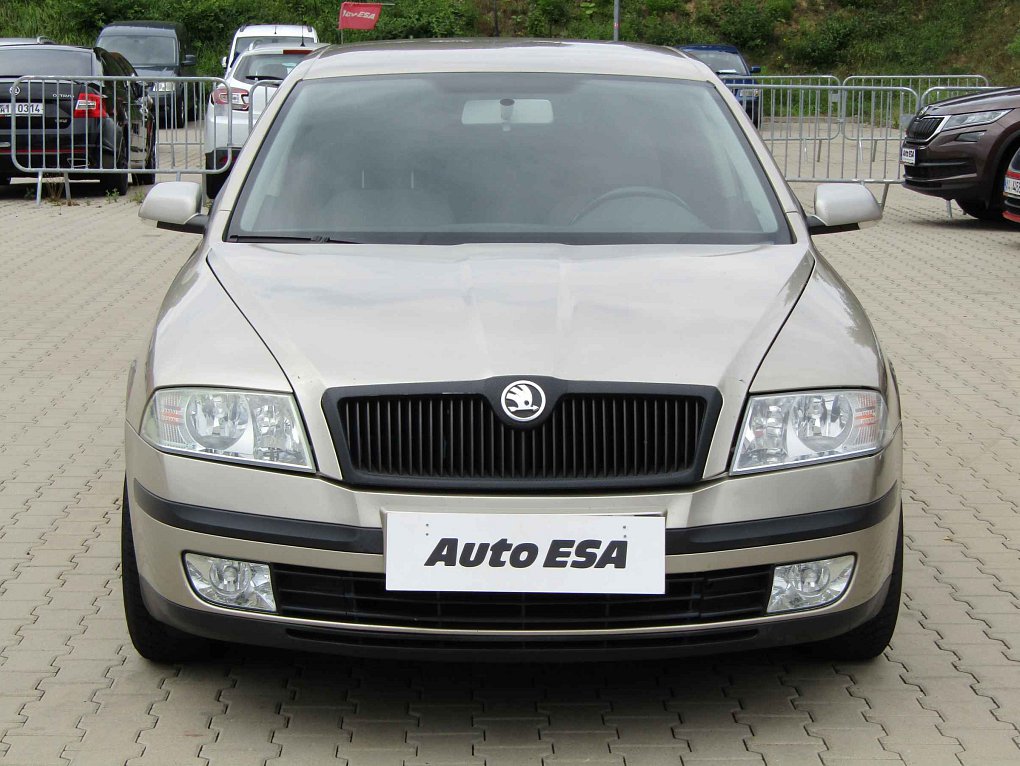 Škoda Octavia II 2.0 FSI 