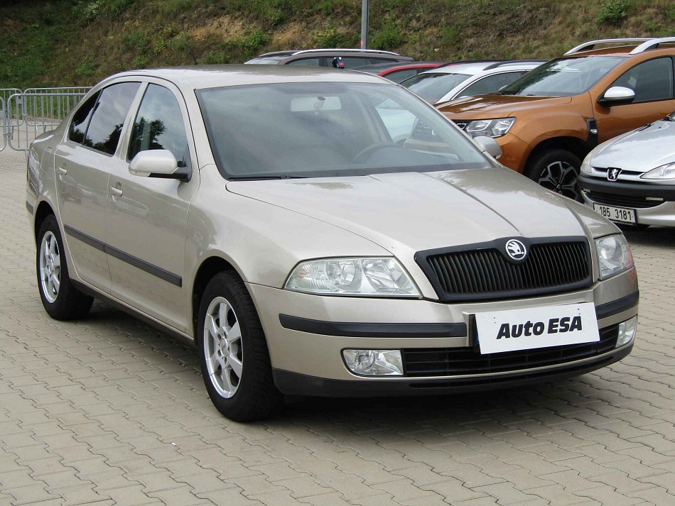 Škoda Octavia II 2.0 FSI 