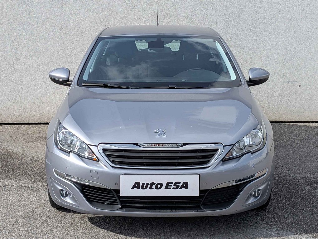 Peugeot 308 1.2PT 