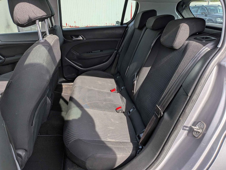 Peugeot 308 1.2PT 