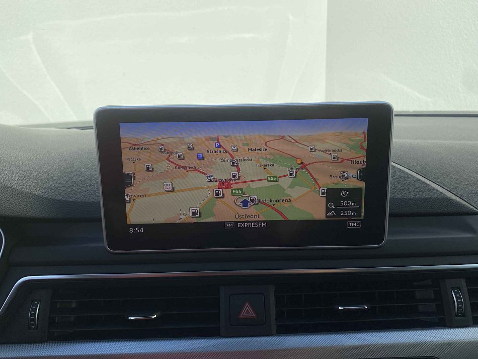 Audi A4 2.0 TDi 