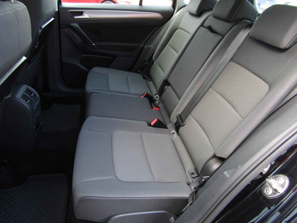 Volkswagen Sportsvan 1.6 TDi 