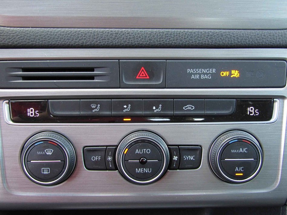 Volkswagen Sportsvan 1.6 TDi 