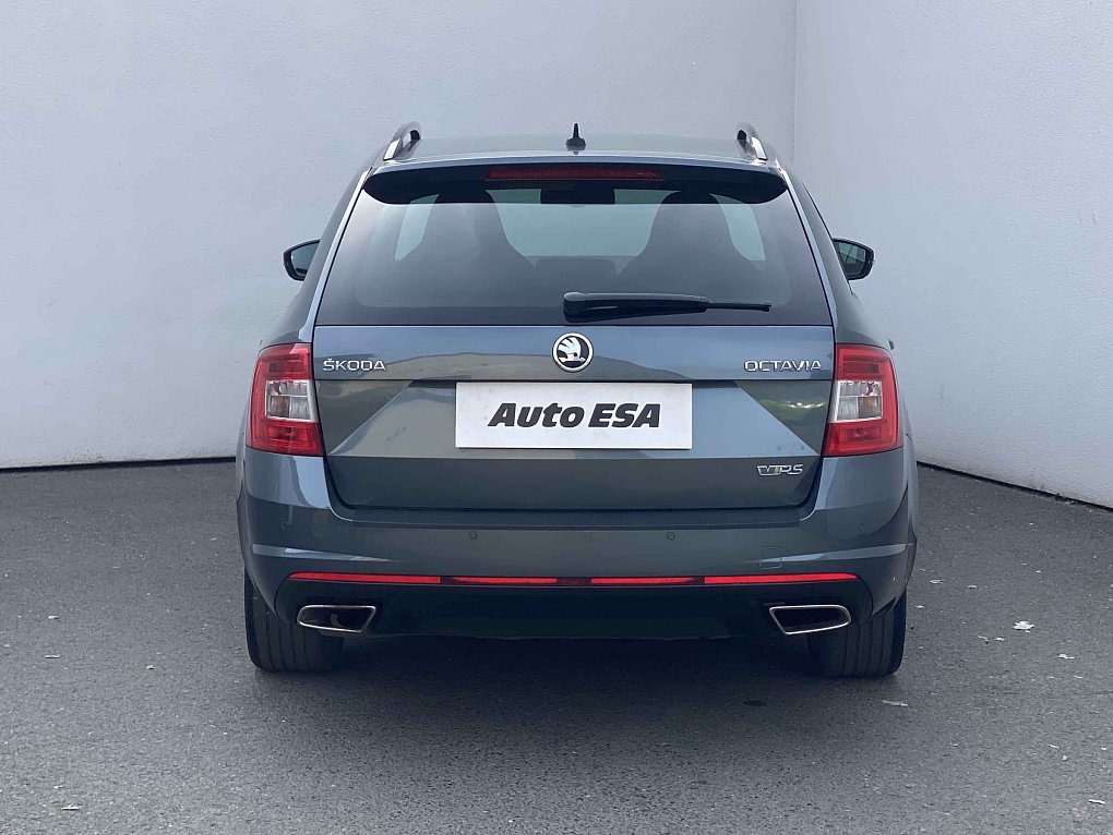 Škoda Octavia III 2.0 TDi RS Challange