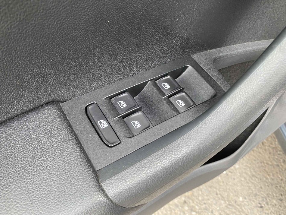 Škoda Octavia III 2.0 TDi RS Challange